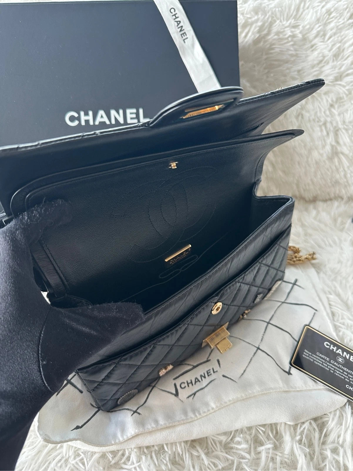 CHANEL 2.55 Medium Black Leather Shoulder Crossbody Bag For Women