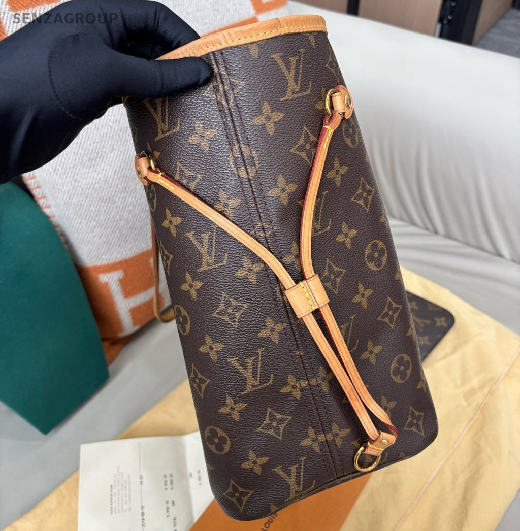 Louis Vuitton Neverfull MM Monogram Shoulder Bag Brown Red Gold Women Classic