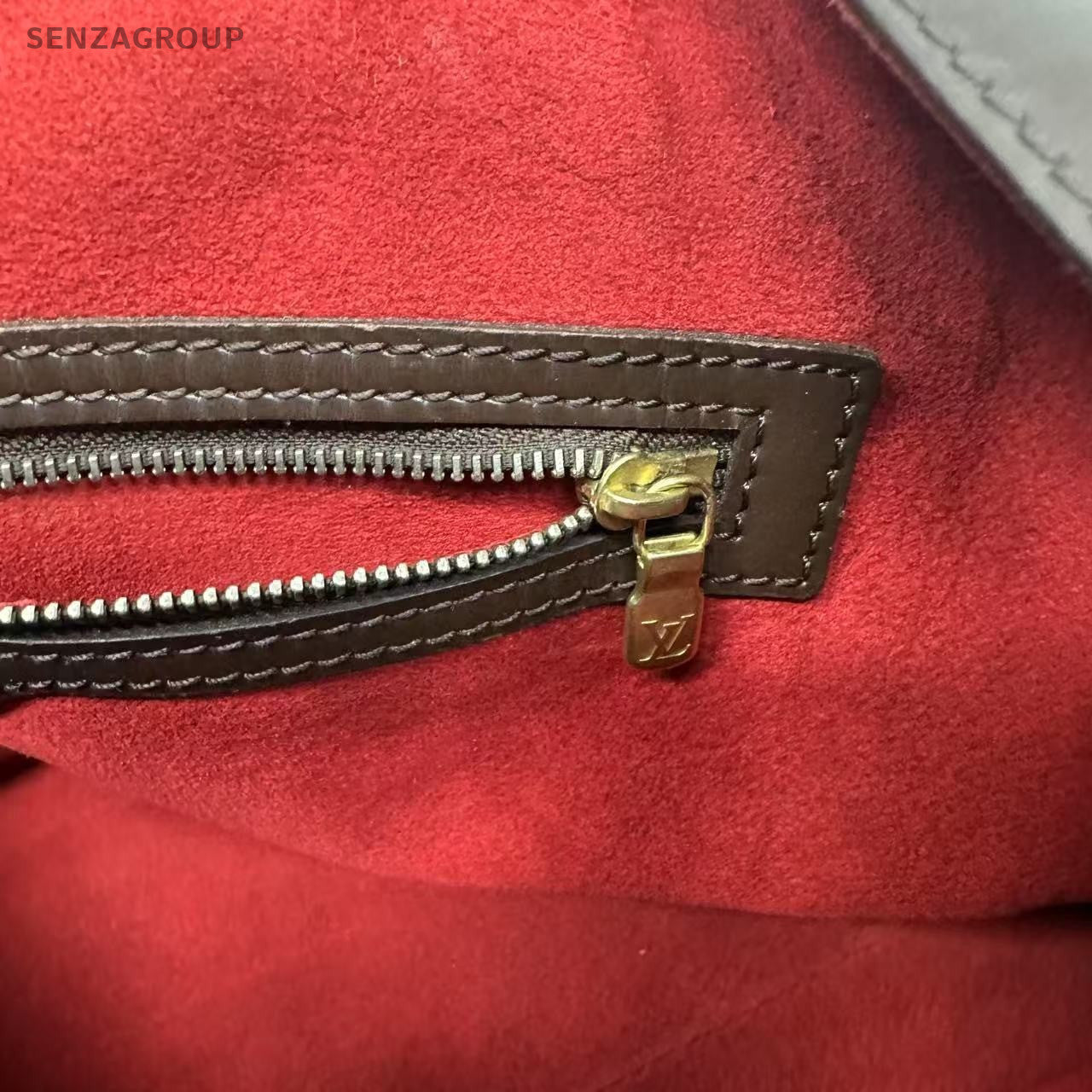 Louis Vuitton Damier Monogram Hampstead MM Shoulder bag