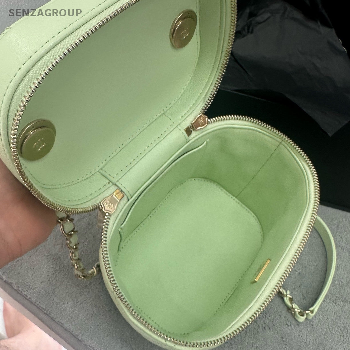 Chanel Trendy CC Lambskin Cosmetic Chain Shoulder Bag Green Gold Hardware