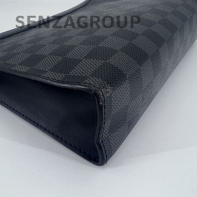 Louis Vuitton Damier Graphite Canvas & Leather Men's Clutch Bag Grey Silver