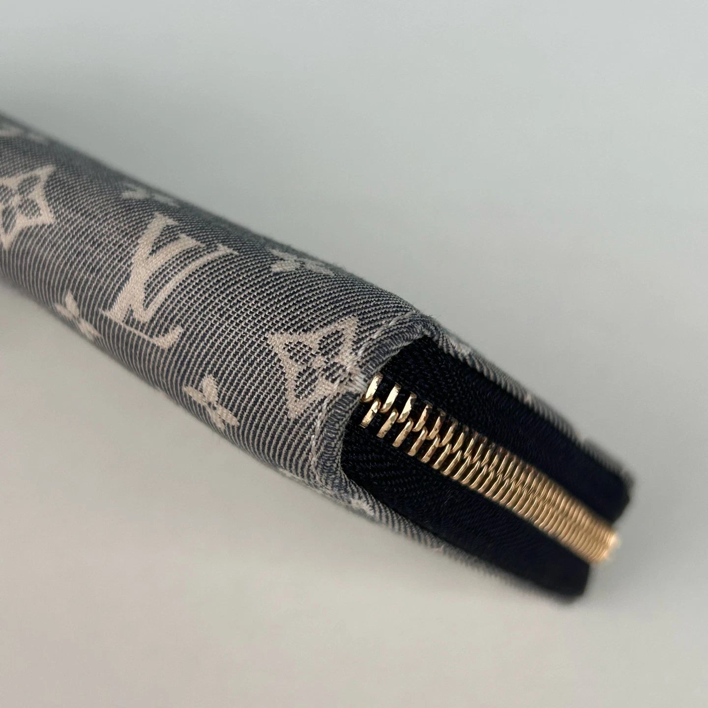 Louis Vuitton Monogram Idylle Zippy Long Wallet