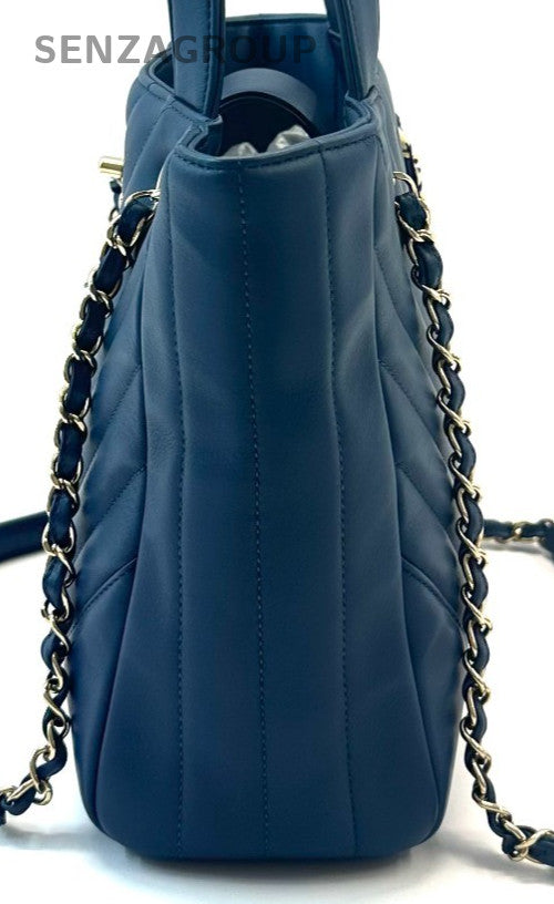Chanel 17B Calfskin Tote Handbag Chain Shoulder Bag Blue Gold Women Classic