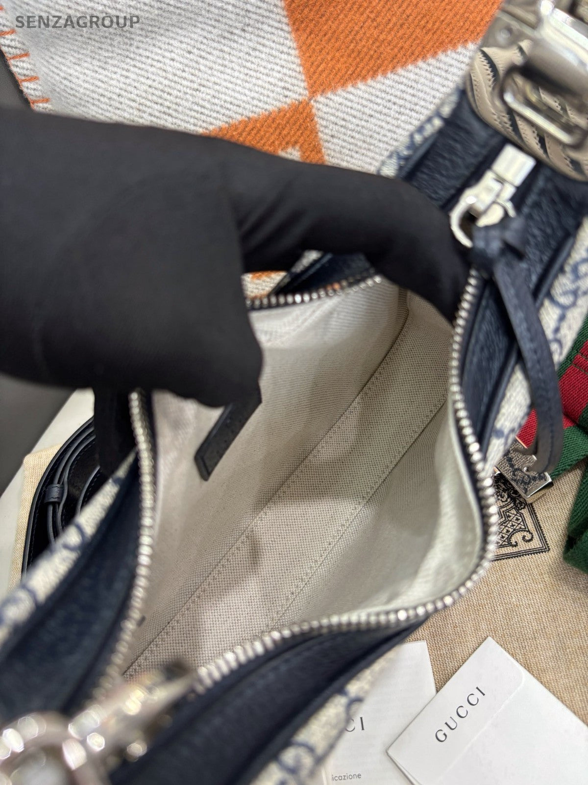 GUCCI Attache hobo Monogram Canvas Shoullder bag Classic