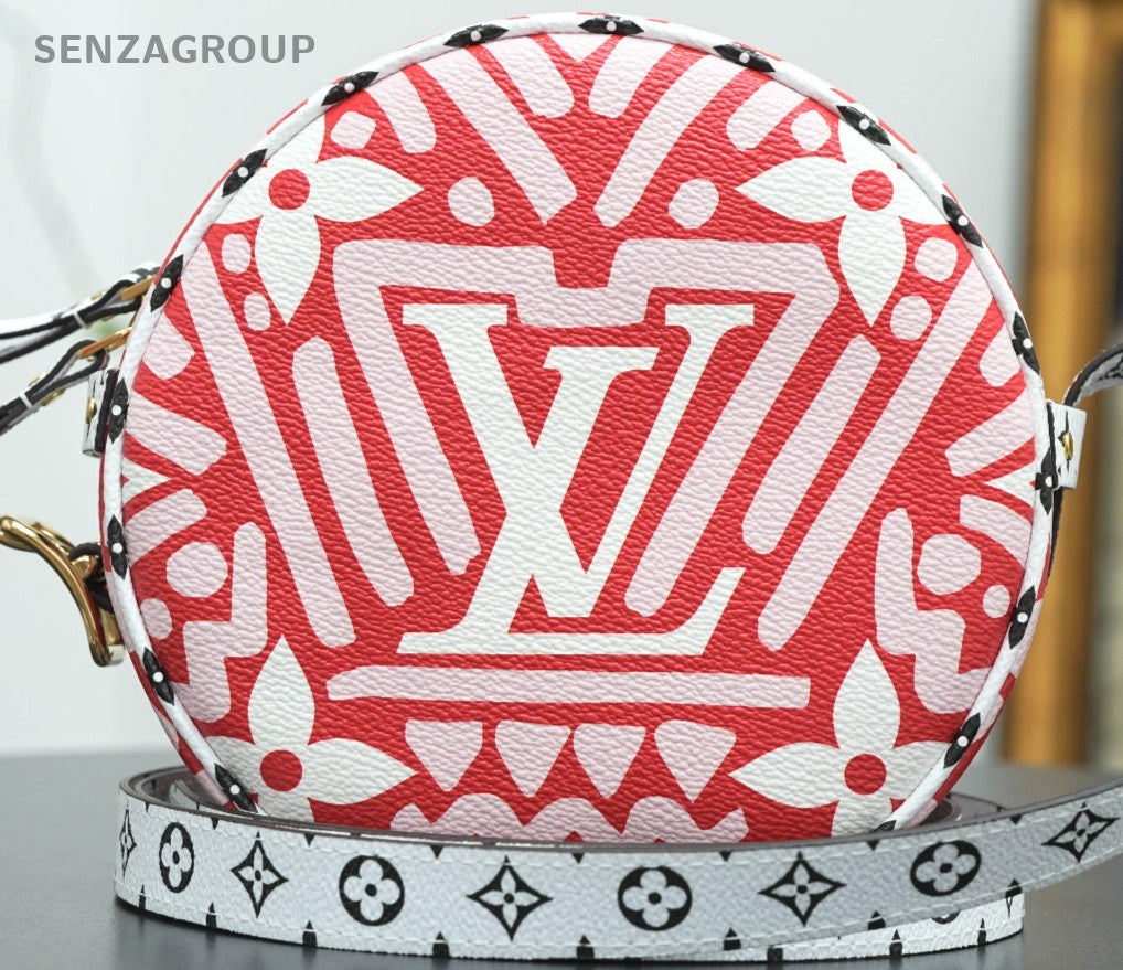Louis Vuitton Monogram Crafty Boite Chapeau Souple Crossbody bag
