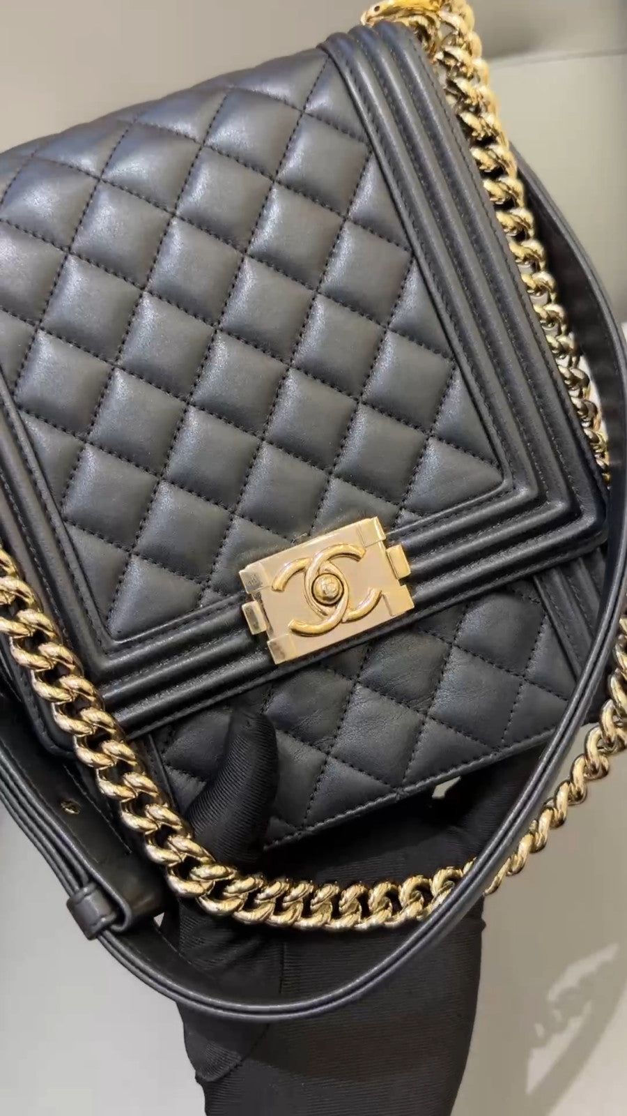 CHANEL Leboy Lambskin Chain Shoulder bag Crossbody Black Gold Women