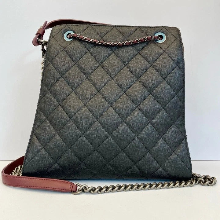 CHANEL Black Bucket Handbag Crossbody Bag For Women