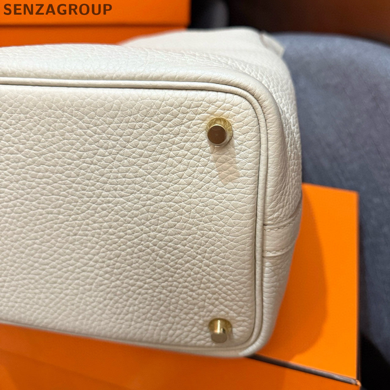 Hermès Picotin 18 Bag White Gold TC Leather Handbag Shoulder Bag Women