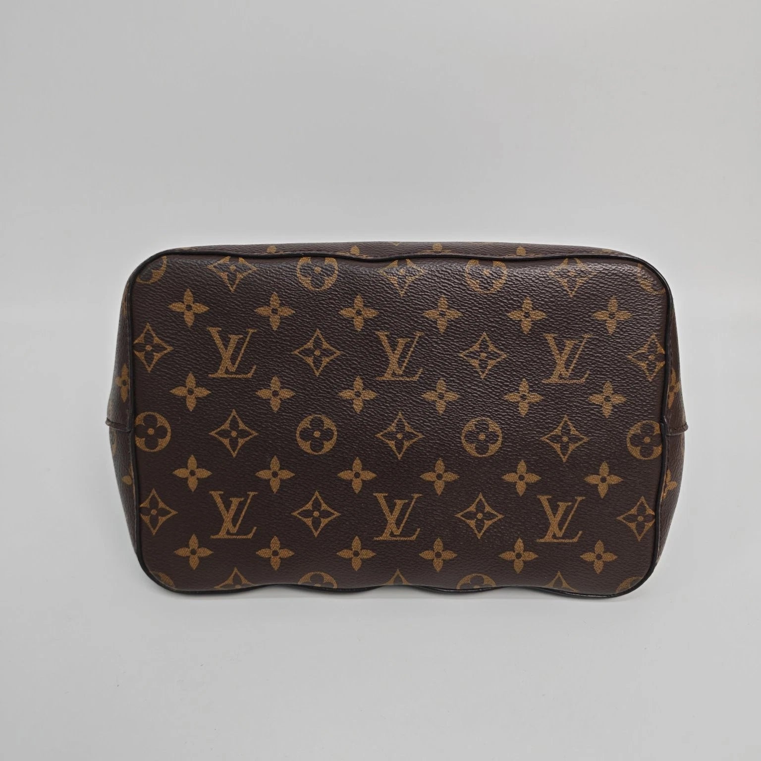 Louis Vuitton NEONOE Canvas Black Medium Bucket Bag For Women