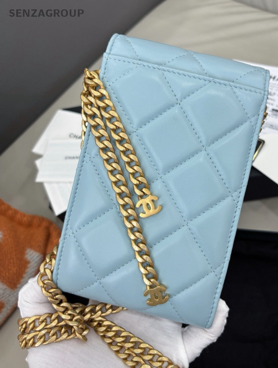 CHANEL CC Enamel clasp Phone case Chain Shoulder bag Almost Brand NEW