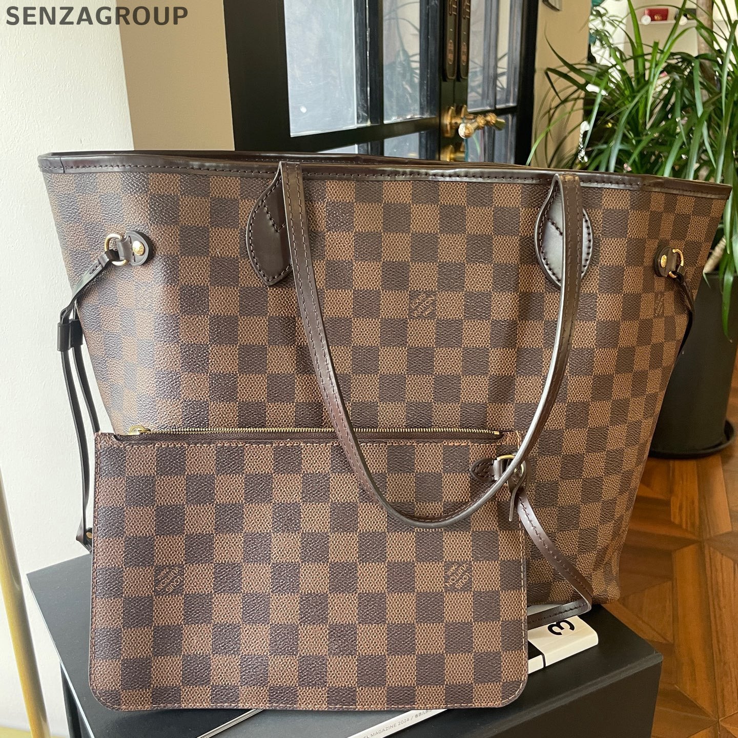 Louis Vuitton Damier Ebene Neverfull MM Tote Bag - Classic Women's Shoulder Bag