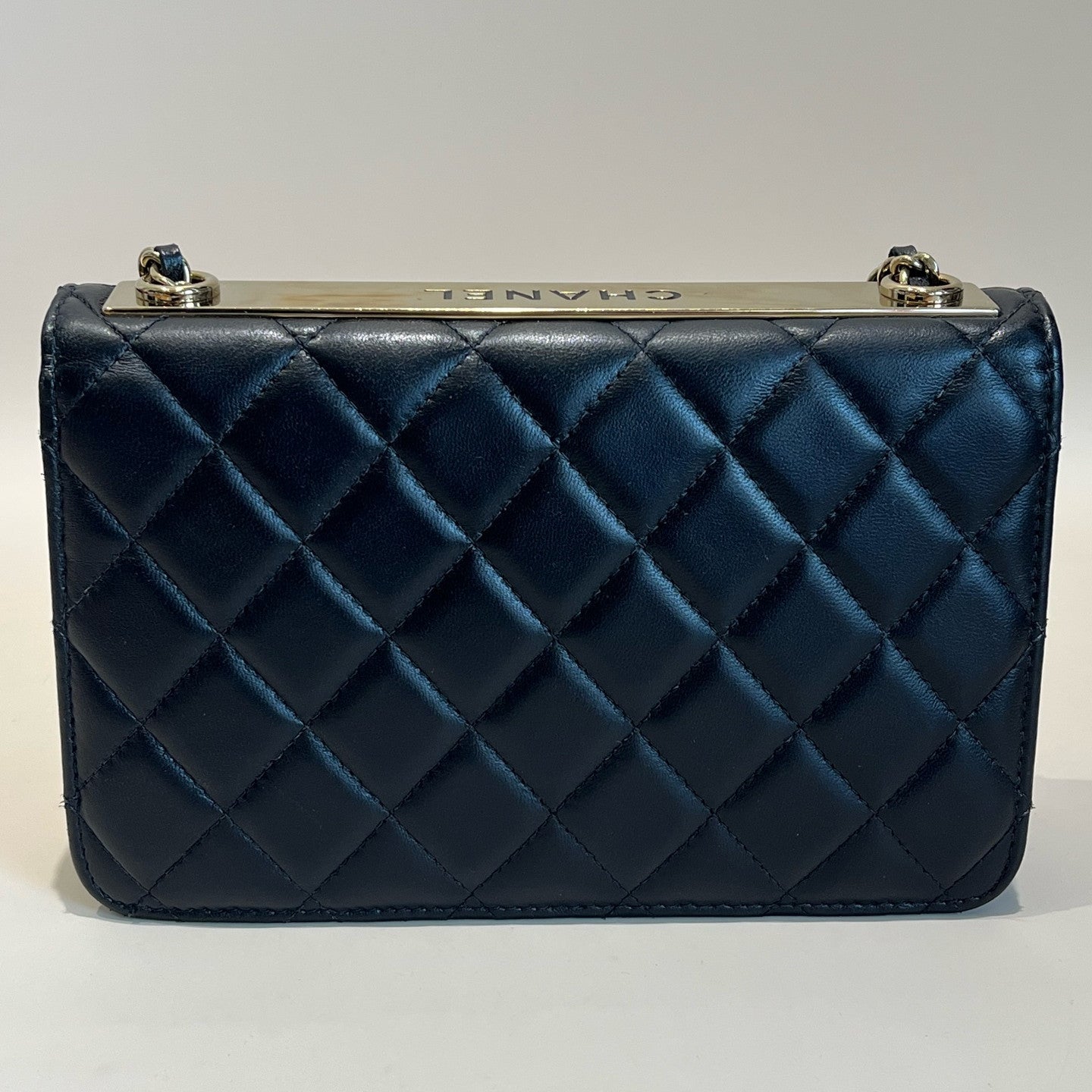 Chanel Trendy CC WOC Quilted Chain Shoulder Crossbody Bag Black Gold