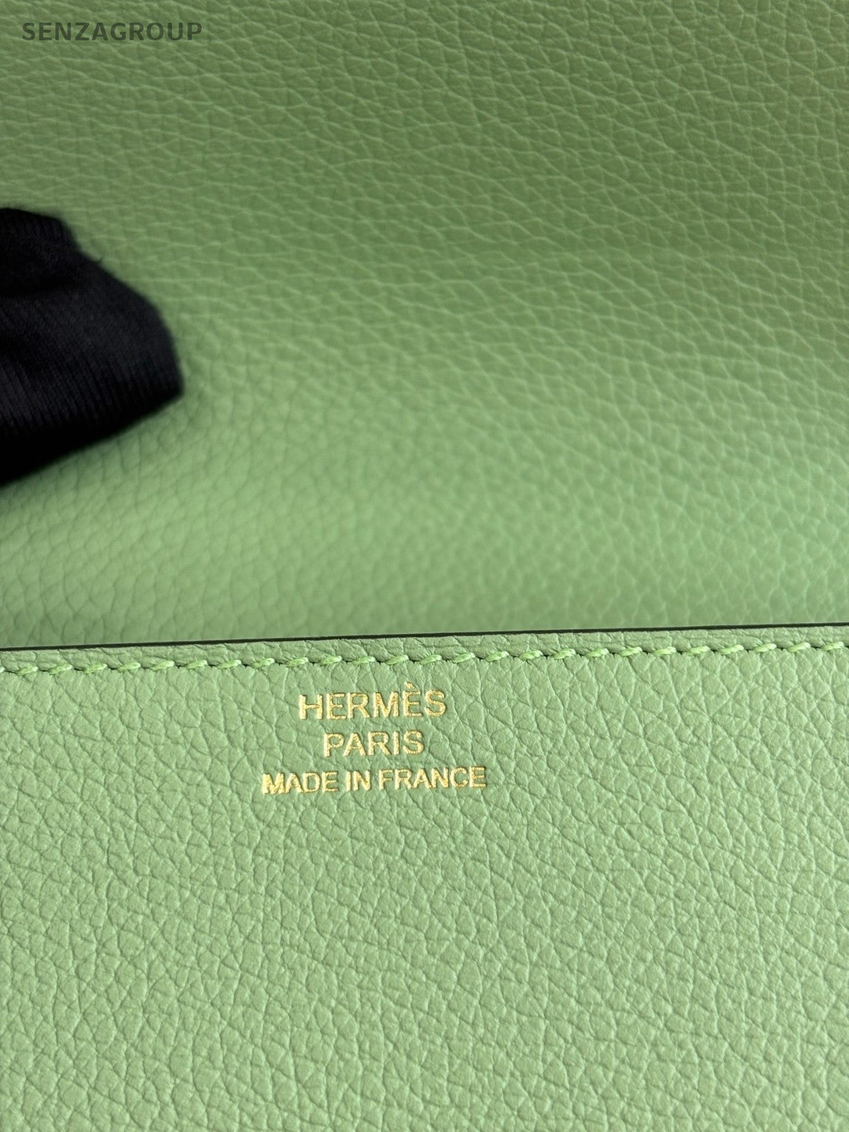 Hermès Roulis Slim Leather Clutch Wallet Green Women Almost Brand New