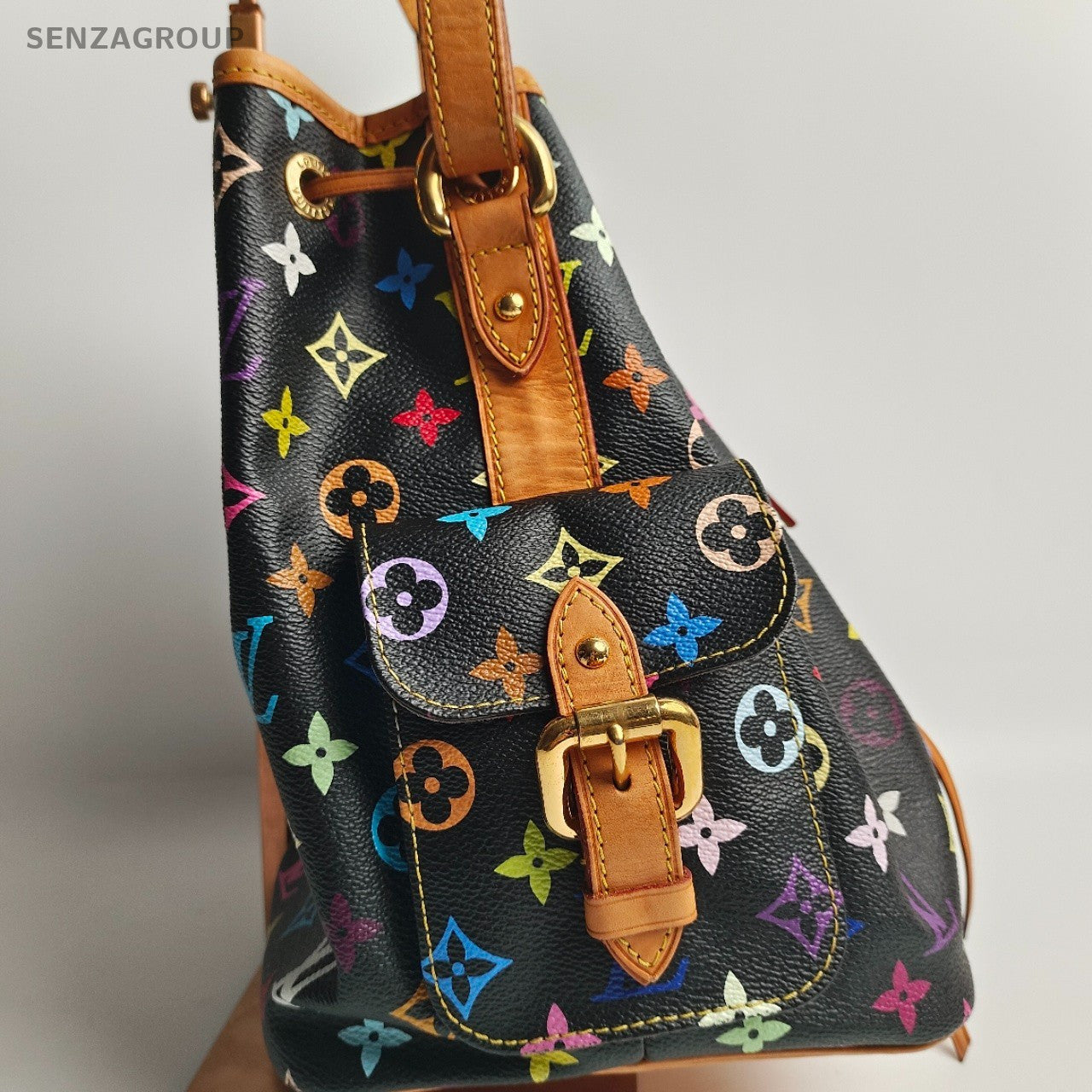 SJ0001 LV bucket multicolor