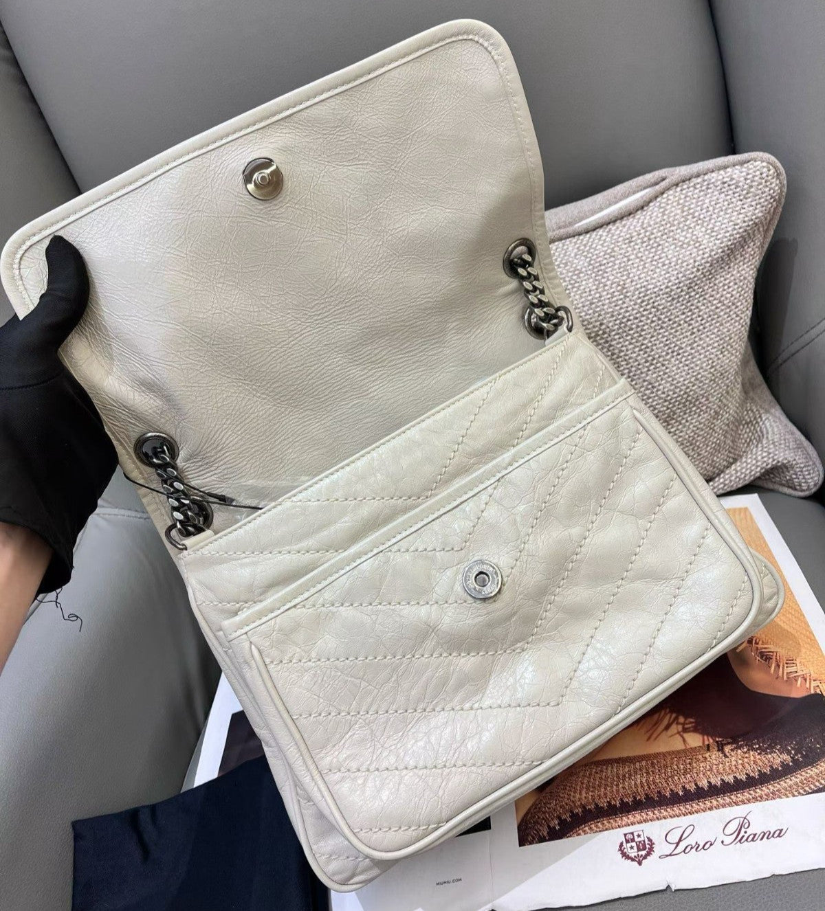 Saint Laurent Niki MM Chain Shoulder Bag White Silver Used Women Classic