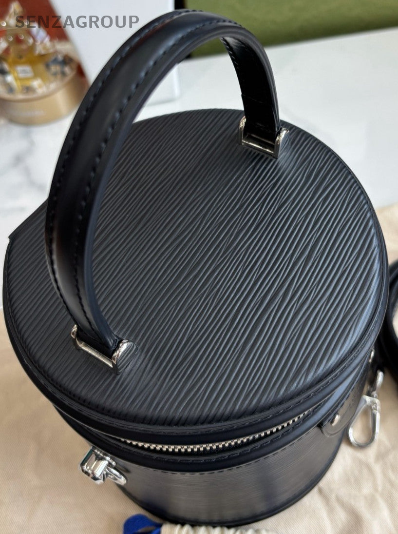 Louis Vuitton M52226 Cannes Black Epi Leather Handbag Crossbody Alomost bran NEW