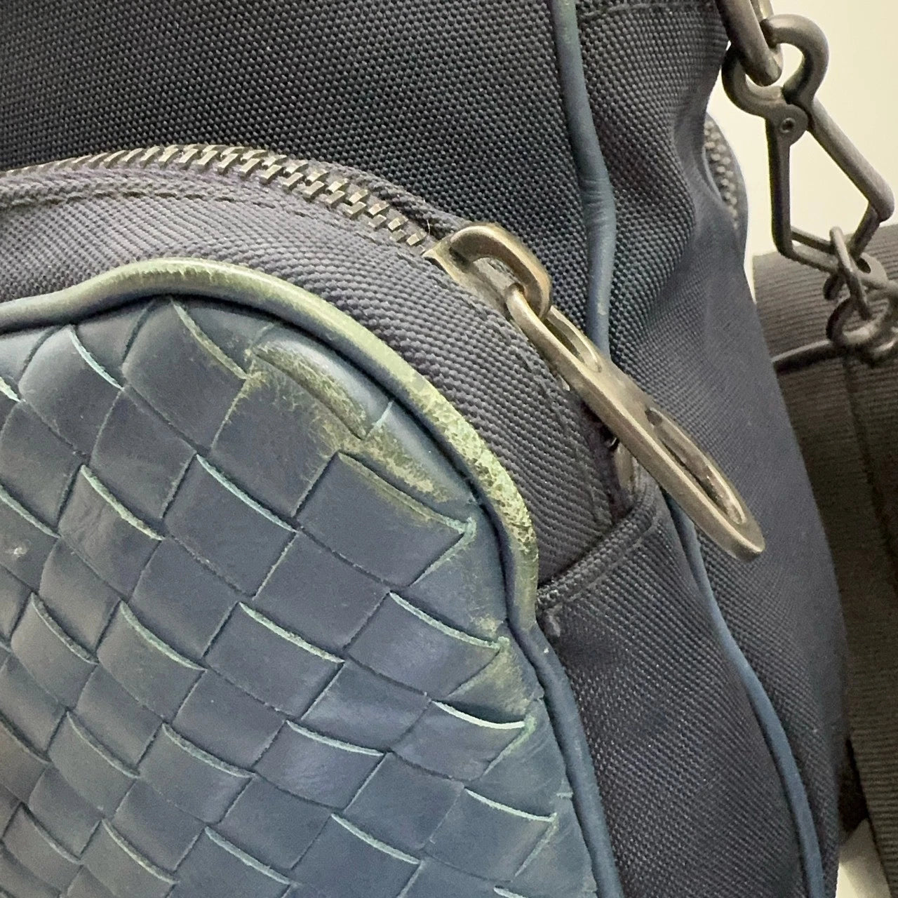 Bottega Veneta Navy Woven Leather Nylon Shoulder Crossbody Women