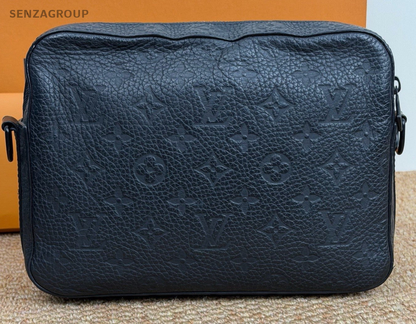 Louis Vuitton Msteamer Shoulder Bag Black Unisex Adults Classic