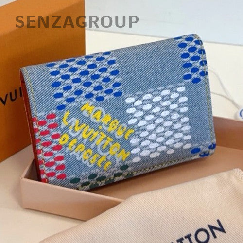 Louis Vuitton Damier Limited Edition Denim Card pack Graffiti Almost Brand NEW
