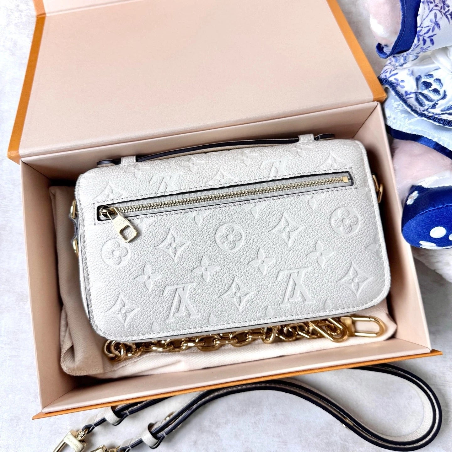 Louis Vuitton White Epi Leather Mini Messenger Bag For Women