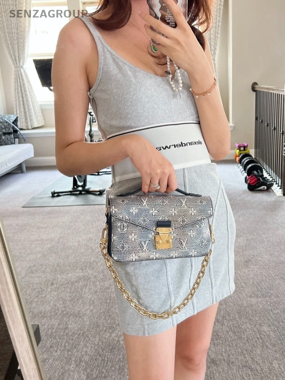 Louis Vuitton Metis Limited Edition East-west 2way Shoulder bag Crossbody Chain