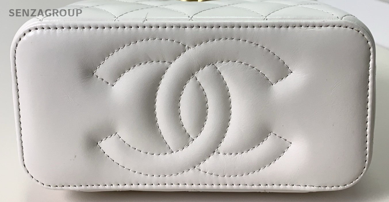 Chanel 23P Chain Top Hand Shoulder Bag Crossbody White Gold Women Designer
