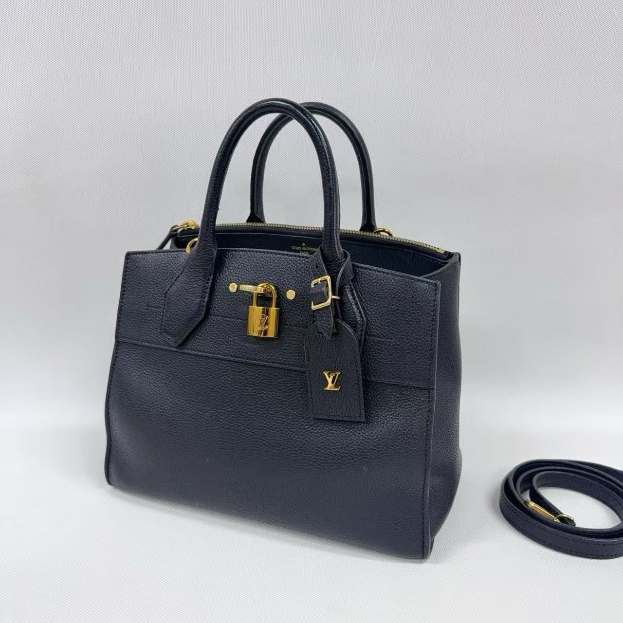 Louis Vuitton City Black Silver Zipper Handbag Women's Classic Fashion