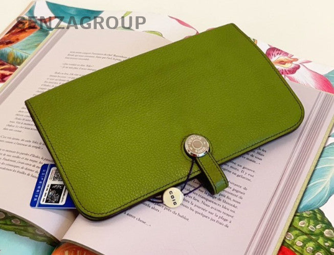 Hermes Dogon Wallet Fennel green Women Passport holder