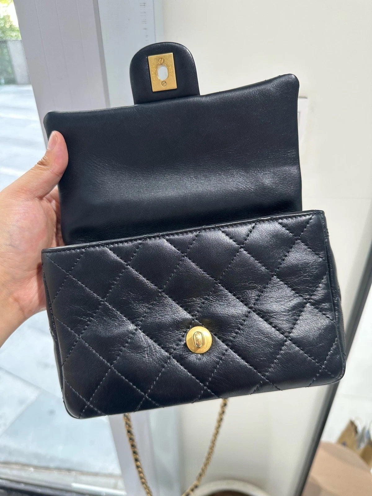 CHANEL Black Gold Top Handle Chain Bag For Women