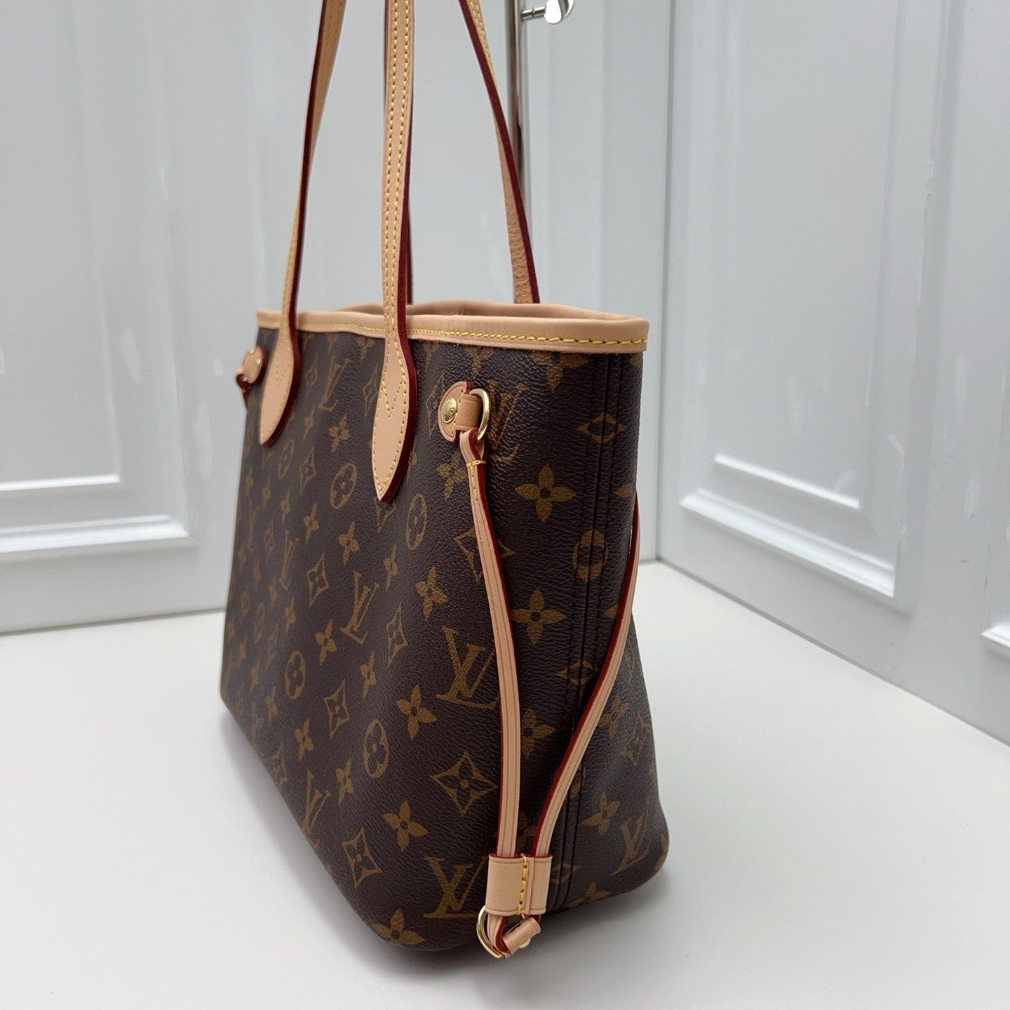 Louis Vuitton Neverfull PM Monogram Shoulder Bag Brown Gold Women Classic