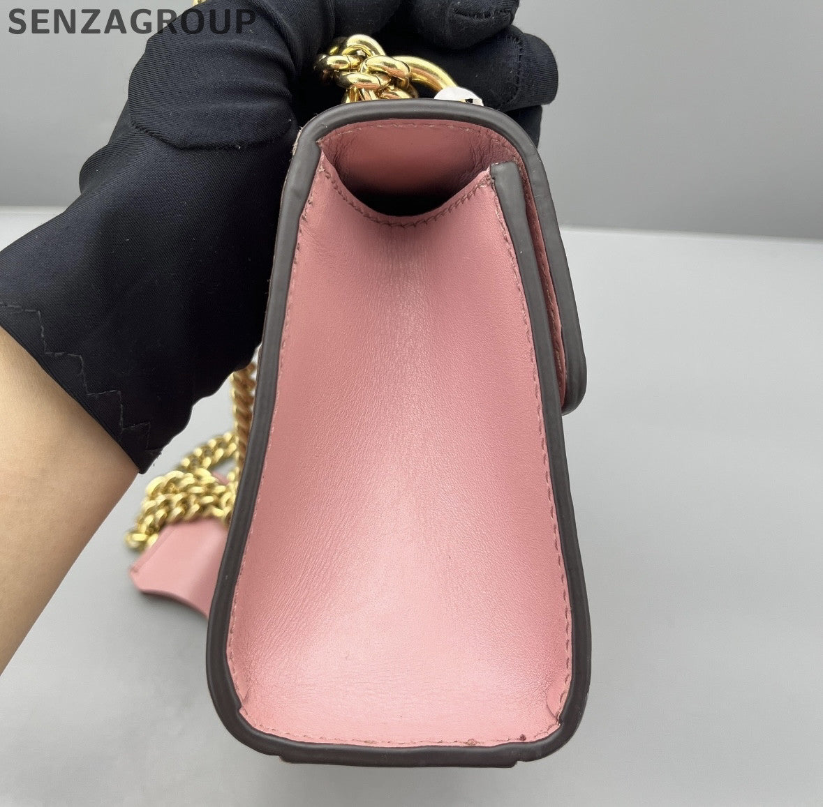 Gucci Small Pink Chain Shoulder Bag - Women's Moonlight Box
