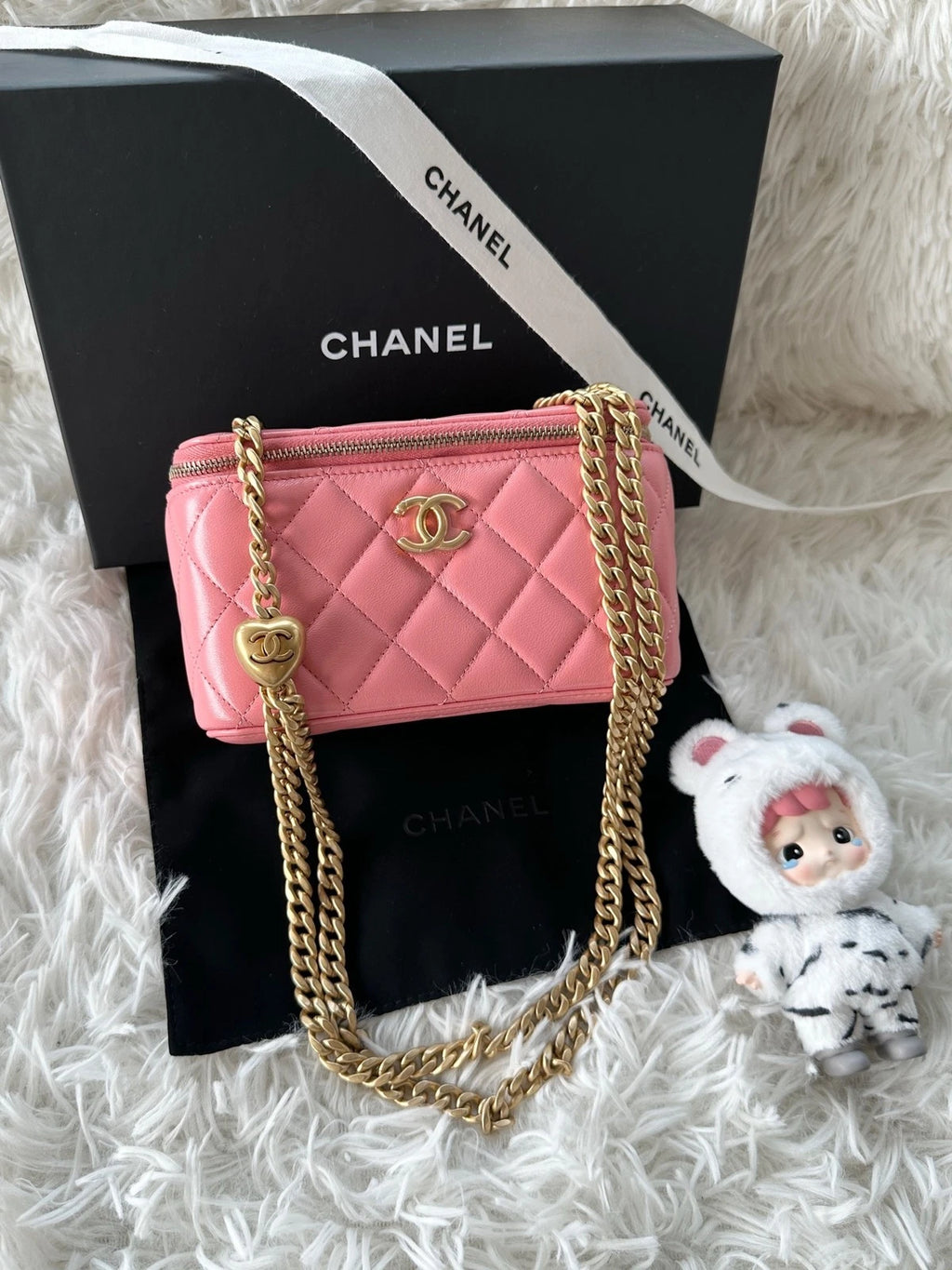 CHANEL Pink Heart Ball Long Box Shoulder Crossbody Bag For Women