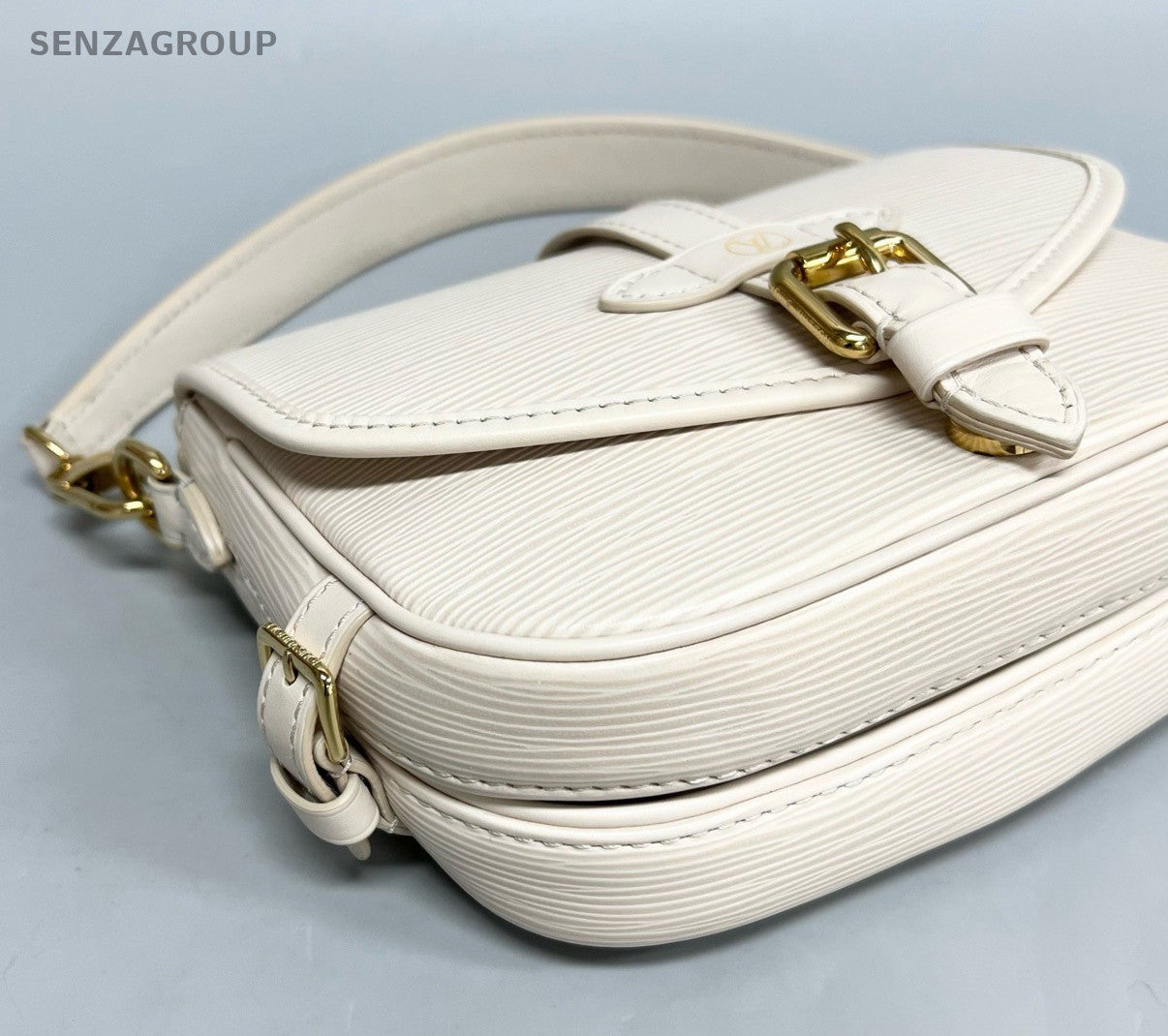 Louis Vuitton Saumur BB Epi Leather Shoulder Bag Crossbody White Gold Women