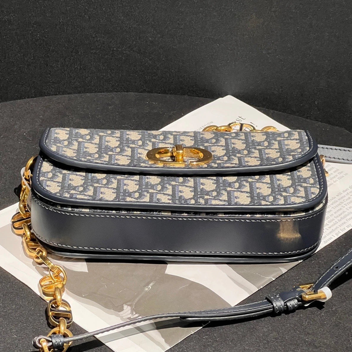 Excellent Christian Dior Avenue30 PM Gold Chain Navy Shoulder Bag Crossbody