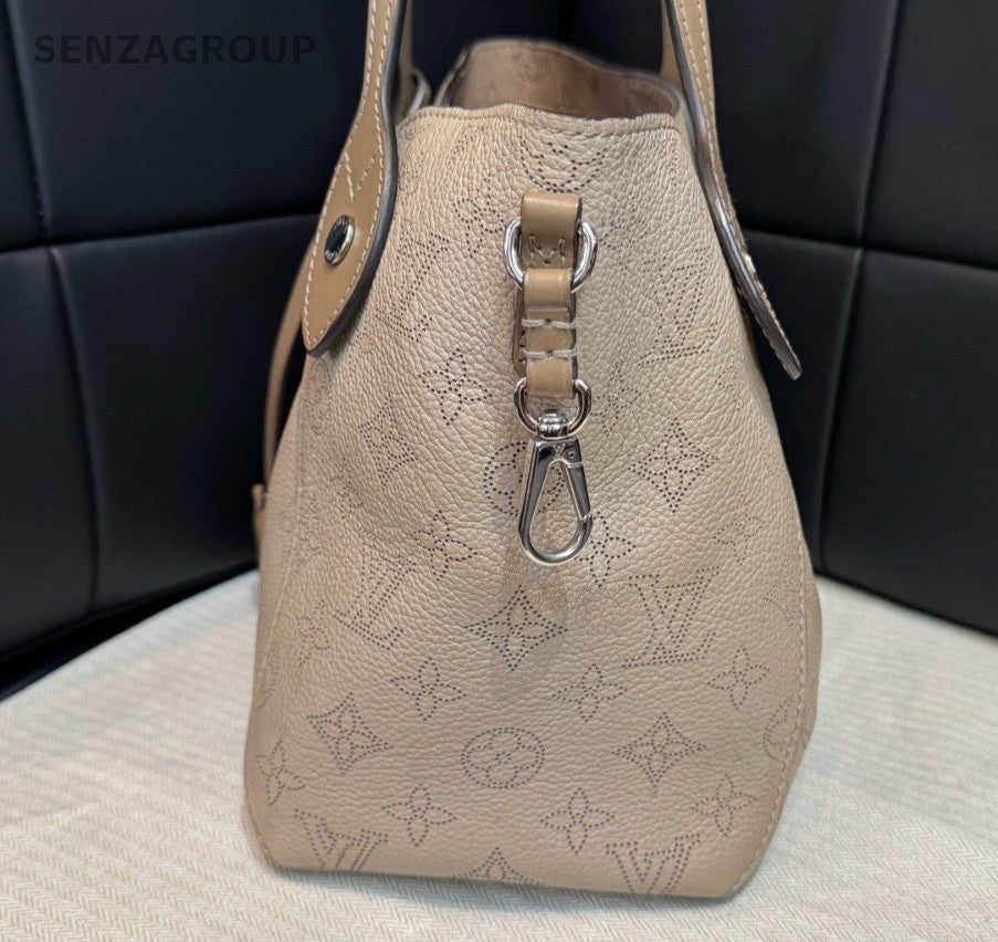 Louis Vuitton Hina Monogram Top Handle Bag Crossbody Gray Silver Women Classic