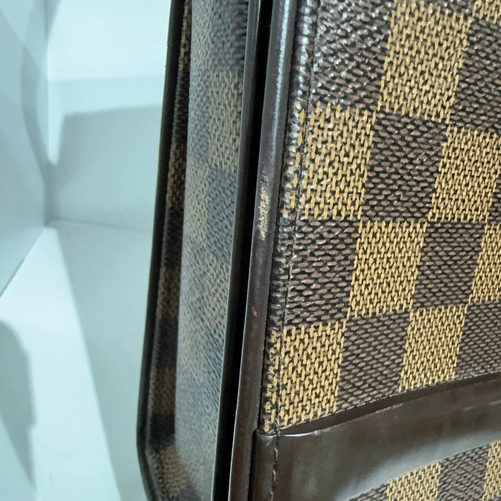 Louis Vuitton Damier Canvas Flap Shoulder Underarm Bag For Women