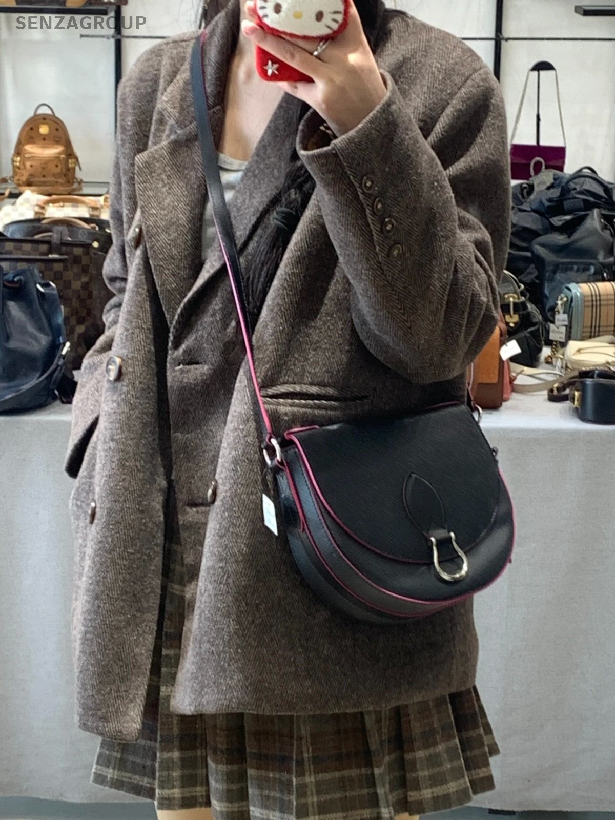 Louis Vuitton Saint Cloud Saddle Epi Leather Shoulder bag Crossbody Black Women