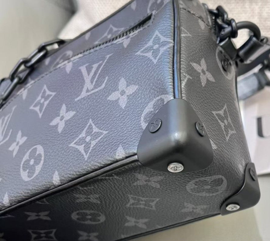 Louis Vuitton Soul Trunk Monogram Box Crossbody Black Unisex Adults Classic