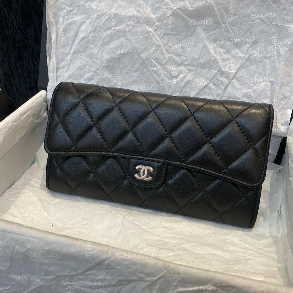 Chanel Classic Flap Lambskin Wallet Black Silver Used Women Diamond Classic