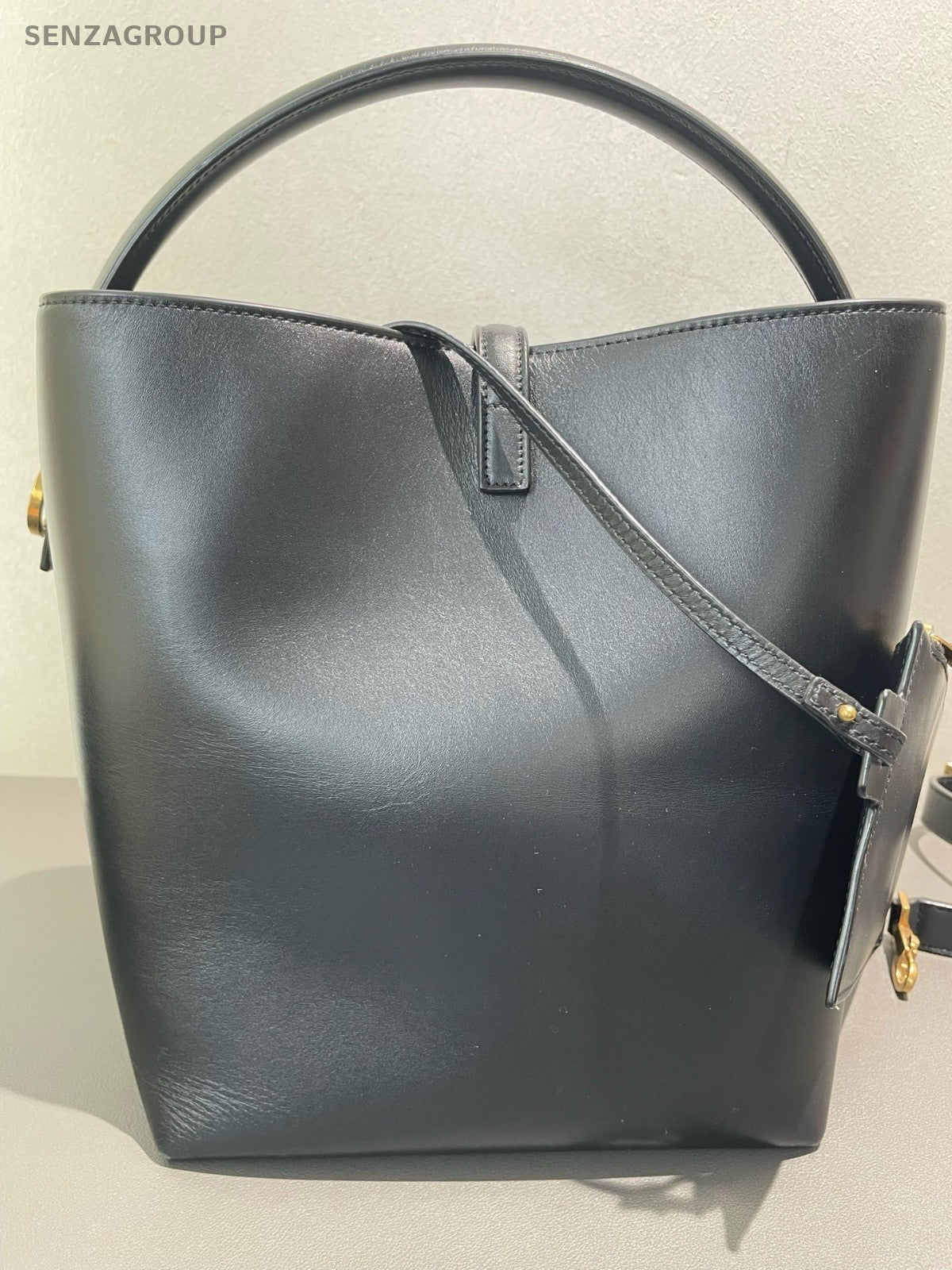 Saint Laurent LE37 GM Bucket Handbag Crossbody Black Gold Women Classic Designer