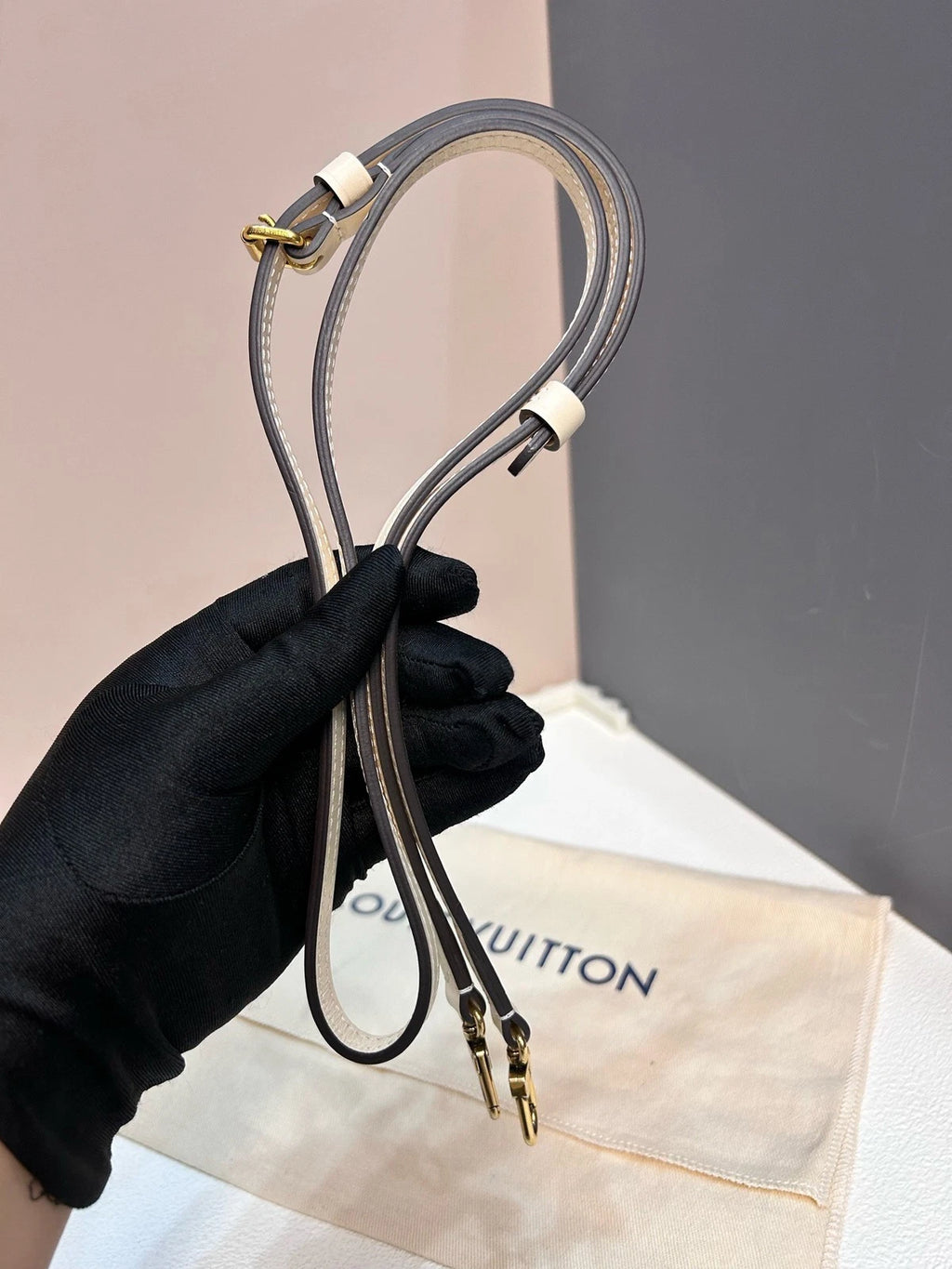 Excellent Louis Vuitton Petite Malle Monogram Trunk Shoulder Bag Crossbody