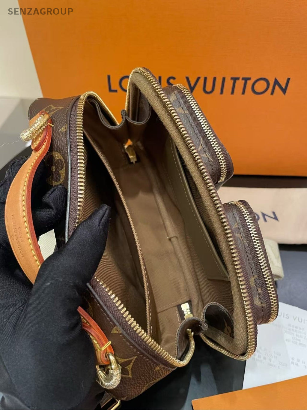 Louis Vuitton Utility Camera bag Monogram Top Handle 2way Crossbody bag