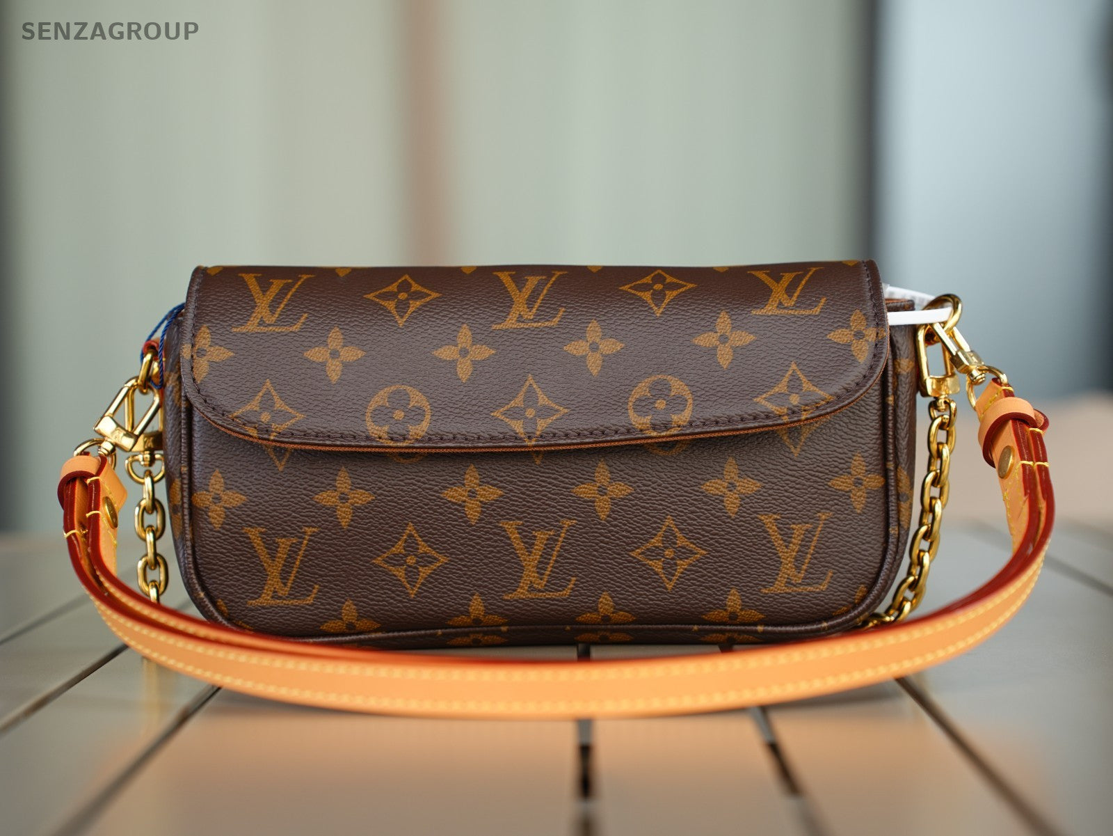 Louis Vuitton IVY Monogram Chain Shoulder bag Crossbody Amost Brand NEW