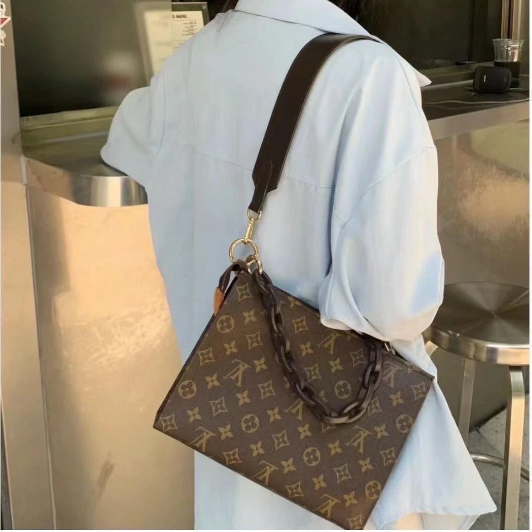 Authentic Louis Vuitton Monogram Canvas Shoulder Crossbody Bag Brown GHD