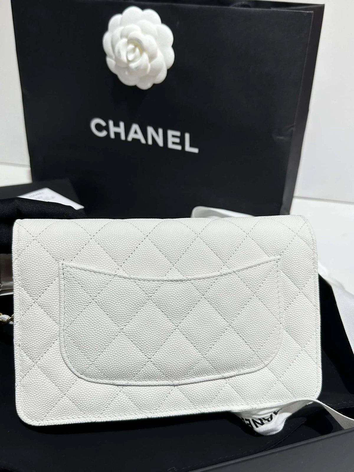 CHANEL White Leather WOC Crossbody Bag For Women