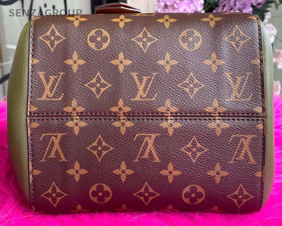 Louis Vuitton Fold tote Top Handle Mongram 2way Shoulder Handbag Women Brown