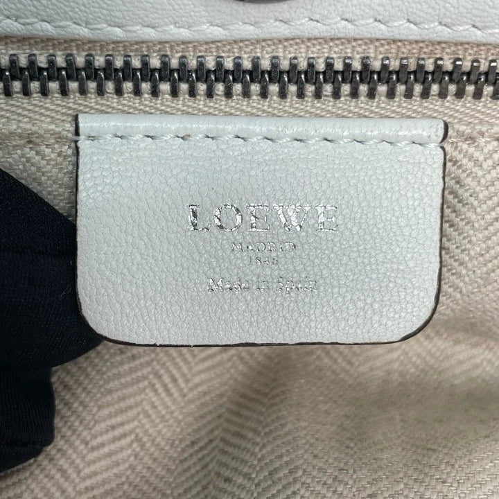 Loewe Women's White Calfskin Handbag Tote Briefcase Pre-owned