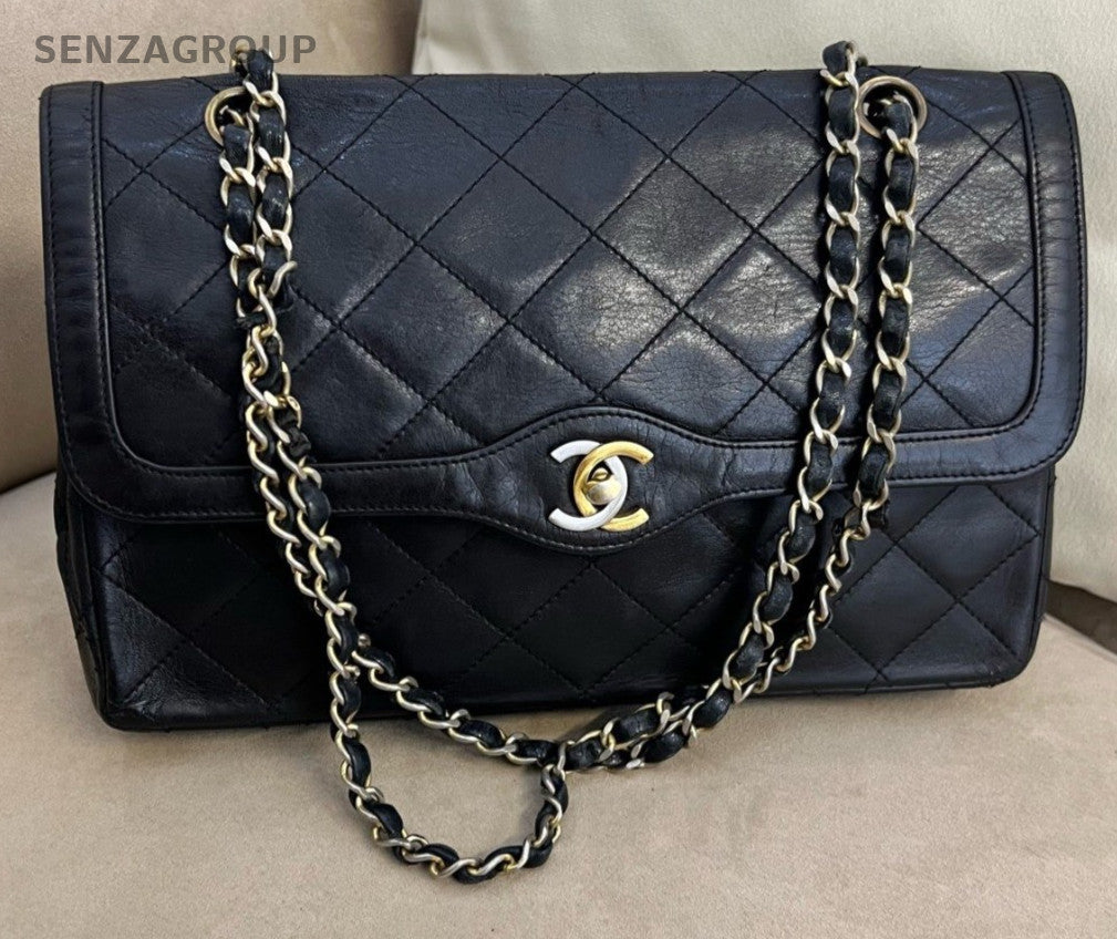 Chanel Classic Flap Chain Shoulder Handbag Gold and silver logo Women Vintage