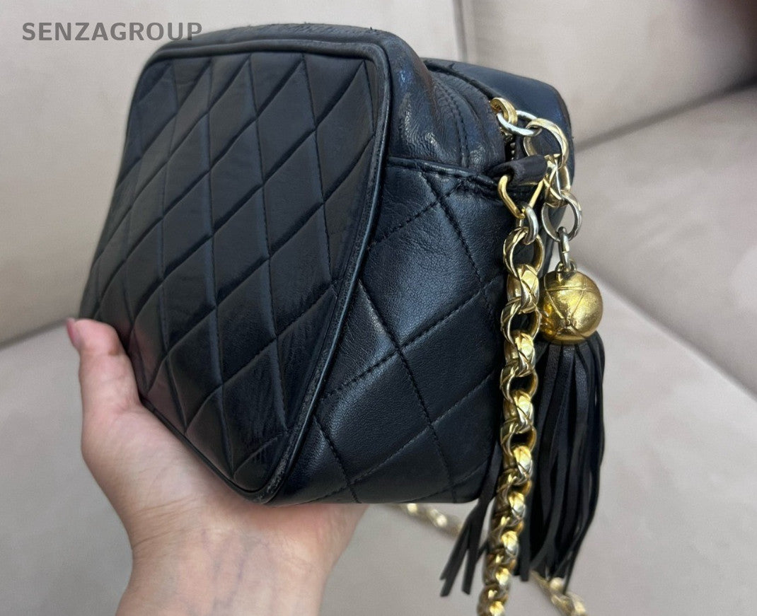 CHANEL Black gold carved tassel Camera bag Chain Shoulder bag Women