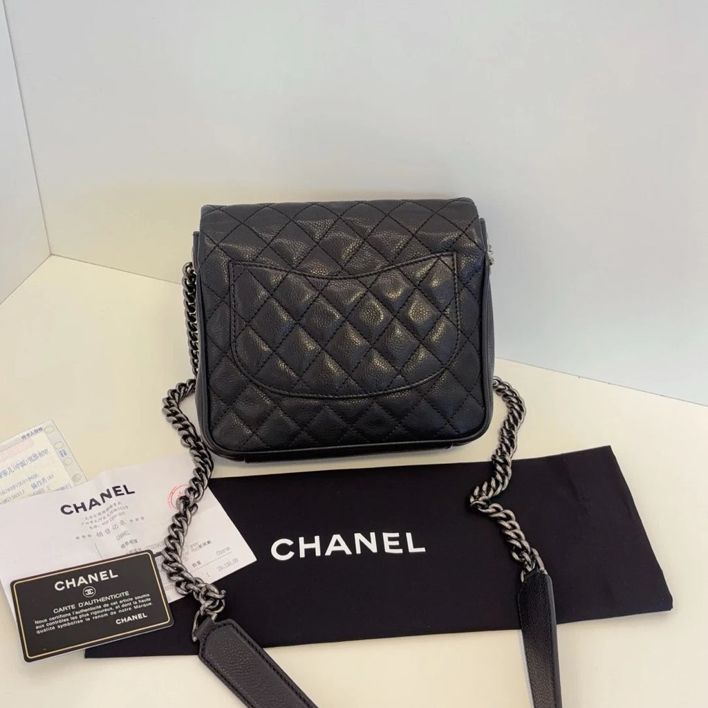 Chanel Calfskin Diamond Chain Shoulder Bag Crossbody Black Silver Women